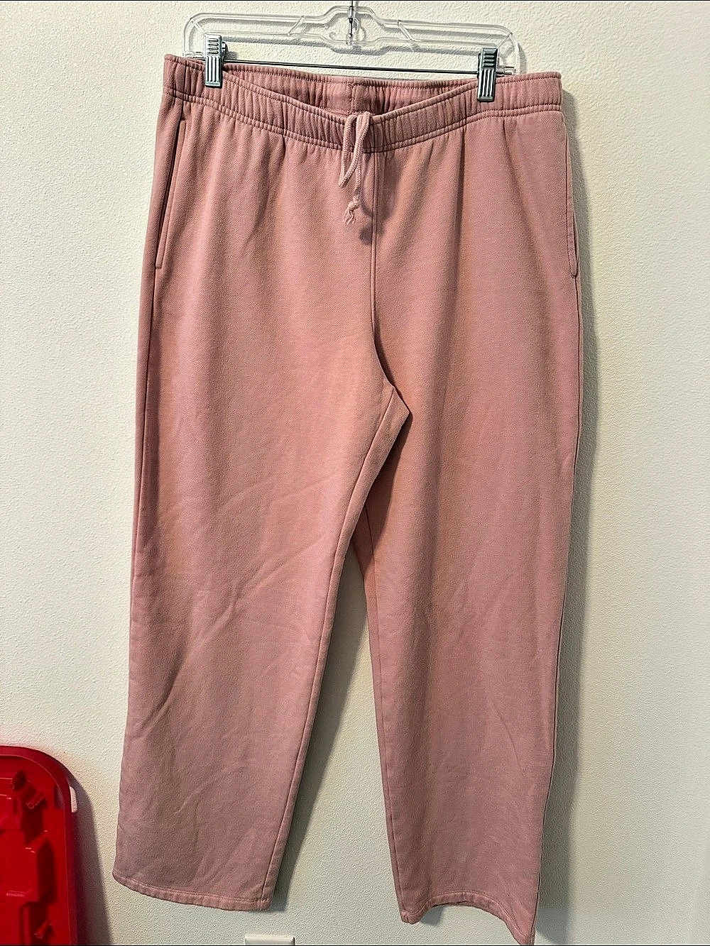Universal Thread Pink Jogger Pants